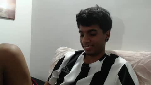 khevinlopezonig online show from February 1, 2025, 1:12 am