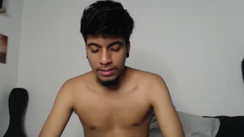 khevinlopezonig online show from September 28, 2025, 12:49 am