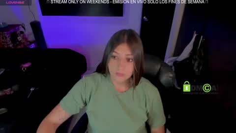 Khi.  online show from March 19, 2026, 2:26 am