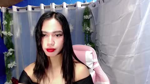 Snapshot of khirthy_lore chatting on October 30, 2025, 6:59 am Khirthy online show from October 30, 2025, 6:59 am