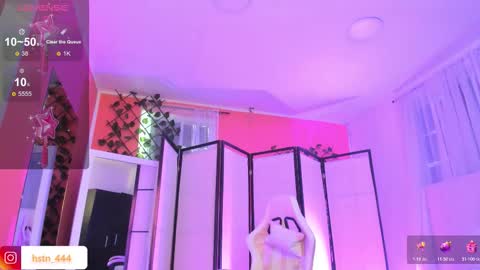 Khloe online show from October 17, 2025, 1:03 pm