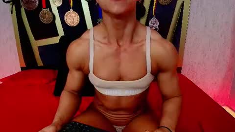 Snapshot of khloe_rossich chatting on July 9, 2026, 7:18 pm online show from July 9, 2026, 7:18 pm