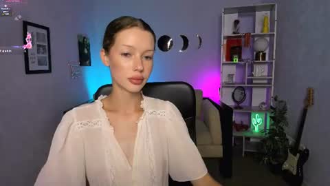 Snapshot of khloebeauty chatting on July 21, 2026, 5:43 am khloebeauty online show from July 21, 2026, 5:43 am