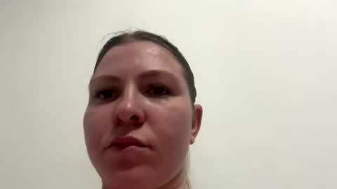 khloekross online show from March 13, 2026, 11:00 pm