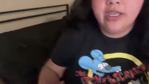 Snapshot of khmerdoll chatting on December 19, 2024, 4:02 am Khmer Doll online show from December 19, 2024, 4:02 am