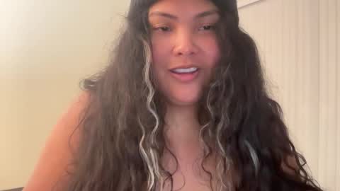 Snapshot of khmerdoll chatting on January 10, 2026, 4:36 am Khmer Doll online show from January 10, 2026, 4:36 am