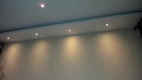    N         M online show from October 25, 2025, 11:29 am