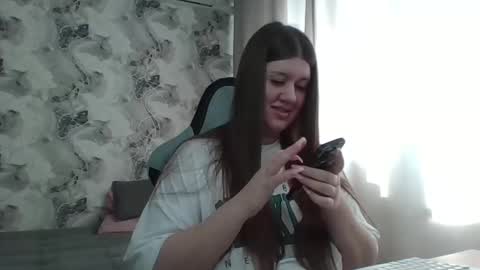 kianna_dior_ online show from March 2, 2026, 8:54 am