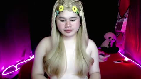 Your SweetGirl Ts online show from April 24, 2026, 4:09 pm