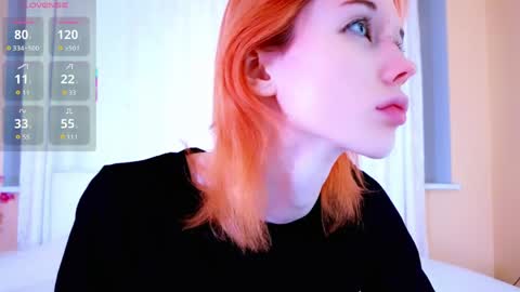 Snapshot of kiara_dream chatting on June 1, 2026, 12:01 am Kira online show from June 1, 2026, 12:01 am