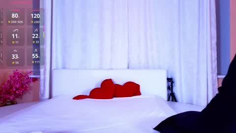 Snapshot of kiara_dream chatting on June 2, 2026, 10:23 pm Kira online show from June 2, 2026, 10:23 pm