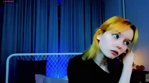 Kira online show from August 4, 2026, 9:39 pm