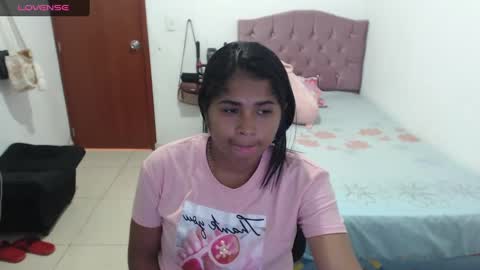 Kiara online show from December 25, 2024, 9:43 pm