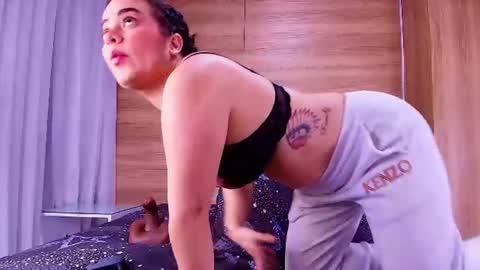 Snapshot of kiaralopez_ chatting on June 11, 2026, 3:04 am kiaralopez_ online show from June 11, 2026, 3:04 am