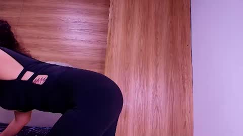 Snapshot of kiaralopez_ chatting on June 13, 2026, 3:15 am kiaralopez_ online show from June 13, 2026, 3:15 am