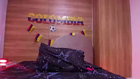 kiaralopez_ online show from July 14, 2026, 3:11 am