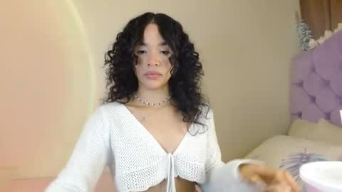 Snapshot of kiararose19 chatting on May 21, 2026, 1:56 am Kiara online show from May 21, 2026, 1:56 am