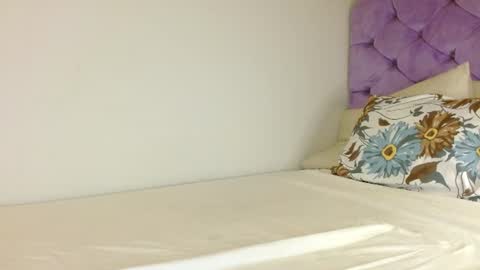 Kiara online show from June 25, 2026, 12:54 am