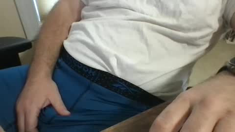 Snapshot of kickboxer04 chatting on September 18, 2025, 1:24 pm kickboxer04 online show from September 18, 2025, 1:24 pm