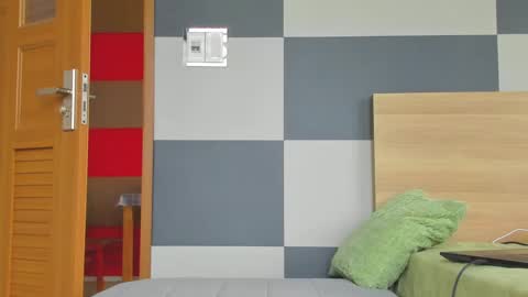 Snapshot of kiera_thomas chatting on January 10, 2025, 6:31 am KIERA 31 online show from January 10, 2025, 6:31 am