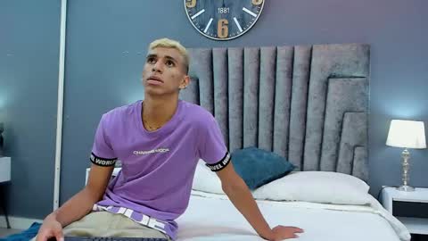 Snapshot of kieran_derek chatting on January 6, 2025, 3:20 am Kieran Derek online show from January 6, 2025, 3:20 am