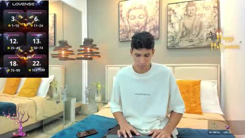 Snapshot of kieran_derek chatting on October 28, 2025, 3:21 am Kieran Derek online show from October 28, 2025, 3:21 am