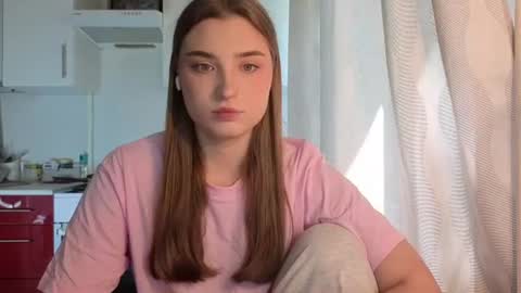 Snapshot of kierstentates chatting on June 24, 2026, 12:15 pm Ola my name is Lissa Lets hit 10 Thumbs Up together online show from June 24, 2026, 12:15 pm