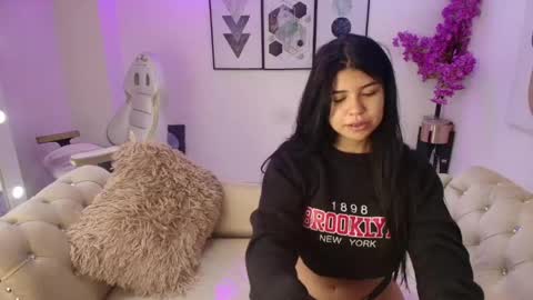 Snapshot of kiitty__meow chatting on May 16, 2026, 12:48 pm Kitty online show from May 16, 2026, 12:48 pm