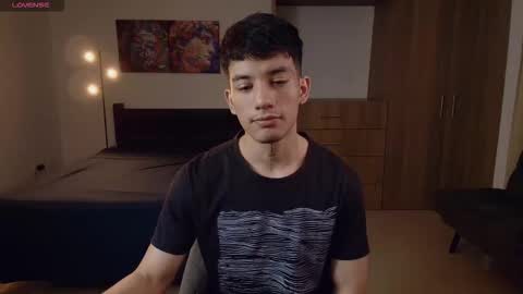 kikeruiz 19 online show from February 14, 2026, 2:41 am