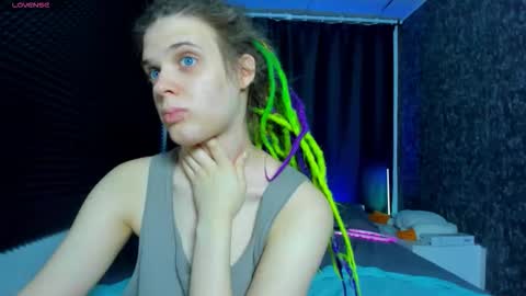 Kiki online show from January 16, 2026, 10:19 am