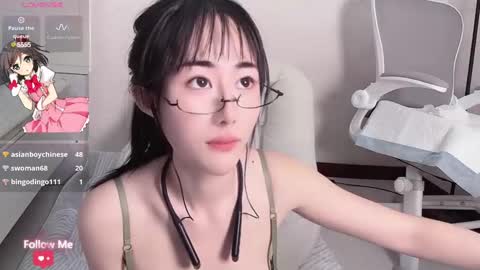 kiki_loveu online show from December 27, 2024, 5:26 pm