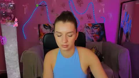kiki_swan online show from August 6, 2026, 6:04 am