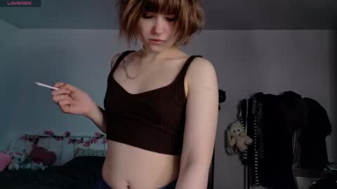 Snapshot of kikimoor chatting on May 11, 2026, 9:48 am Kiki online show from May 11, 2026, 9:48 am
