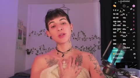 Snapshot of kila_moonlight444 chatting on May 4, 2026, 9:33 pm Bella online show from May 4, 2026, 9:33 pm