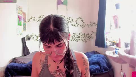 Snapshot of kila_moonlight444 chatting on June 1, 2026, 6:31 pm Bella online show from June 1, 2026, 6:31 pm