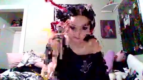 Snapshot of killakat21 chatting on December 19, 2025, 10:39 pm Kat 3 online show from December 19, 2025, 10:39 pm