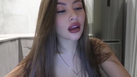 Snapshot of killer__girls chatting on December 14, 2024, 9:24 pm EvaAnna online show from December 14, 2024, 9:24 pm