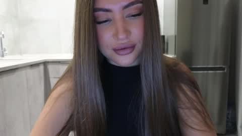 Snapshot of killer__girls chatting on February 25, 2025, 5:58 pm EvaAnna online show from February 25, 2025, 5:58 pm