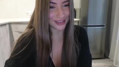 Snapshot of killer__girls chatting on March 4, 2025, 1:23 am EvaAnna online show from March 4, 2025, 1:23 am