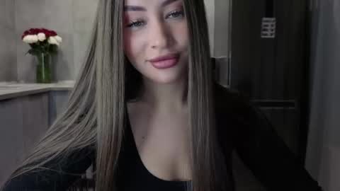 Snapshot of killer__girls chatting on November 8, 2025, 8:18 pm EvaAnna online show from November 8, 2025, 8:18 pm