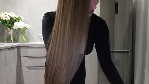 Snapshot of killer__girls chatting on May 23, 2026, 8:57 pm EvaAnna online show from May 23, 2026, 8:57 pm
