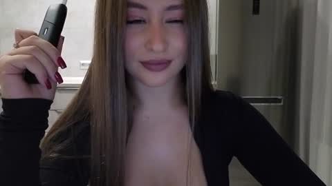 Snapshot of killer__girls chatting on June 8, 2026, 3:45 pm EvaAnna online show from June 8, 2026, 3:45 pm