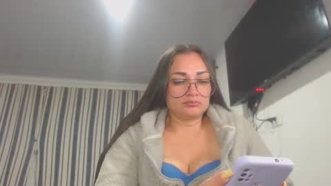 Snapshot of killey_saints chatting on October 3, 2025, 12:40 am killey online show from October 3, 2025, 12:40 am