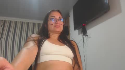 Snapshot of killey_saints chatting on November 8, 2025, 2:23 am killey online show from November 8, 2025, 2:23 am