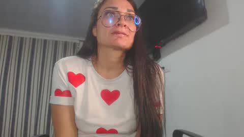 Snapshot of killey_saints chatting on December 5, 2025, 2:09 am killey online show from December 5, 2025, 2:09 am