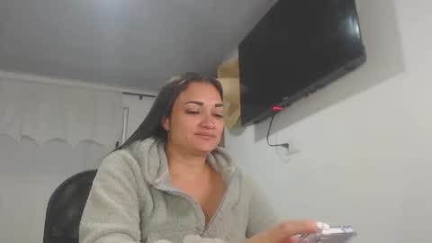 Snapshot of killey_saints chatting on December 17, 2025, 1:55 am killey online show from December 17, 2025, 1:55 am