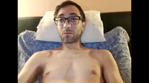 Snapshot of killua1993 chatting on September 16, 2025, 8:32 pm kingstoned online show from September 16, 2025, 8:32 pm