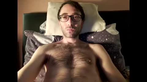 Snapshot of killua1993 chatting on December 2, 2025, 8:41 am kingstoned online show from December 2, 2025, 8:41 am