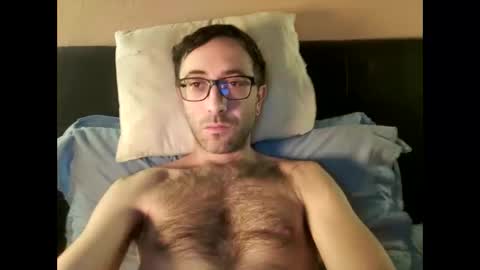 Snapshot of killua1993 chatting on February 12, 2026, 1:06 pm kingstoned online show from February 12, 2026, 1:06 pm