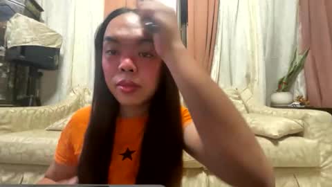 Snapshot of kim_kyile chatting on June 8, 2026, 2:50 pm KYLIE online show from June 8, 2026, 2:50 pm